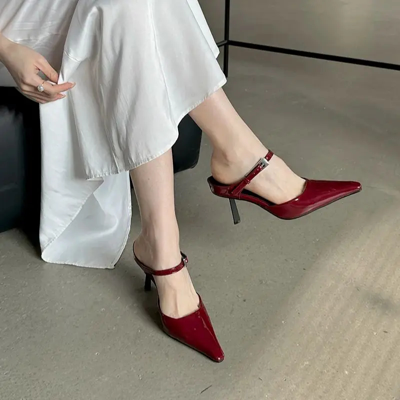 The Ultimate Guide to Women’s Narrow Dress Shoes插图3