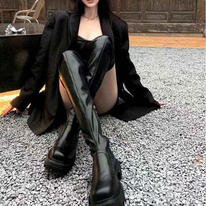 Elevating Style and Empowerment with Sexy Boots For Women插图4